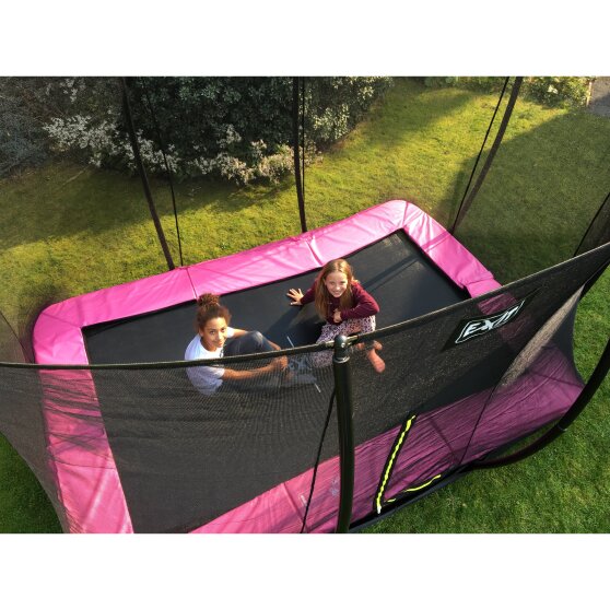 Trampoline in de tuin